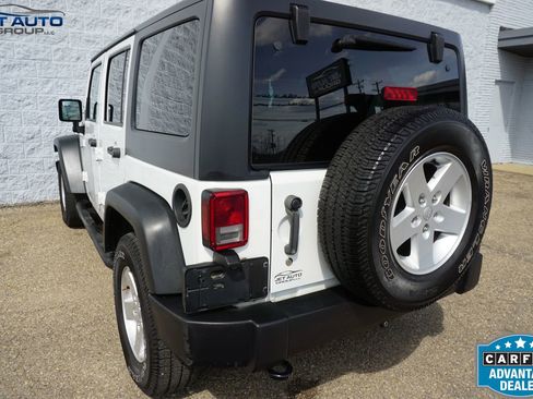 Used 2017 Jeep Wrangler Unlimited Sport w/ Quick Order Package 24S image 9