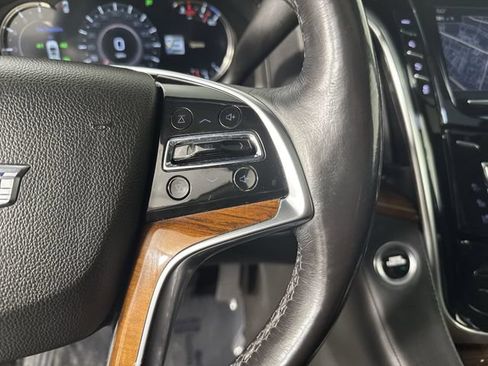 Used 2019 Cadillac Escalade ESV Luxury AWD/4WD image 13