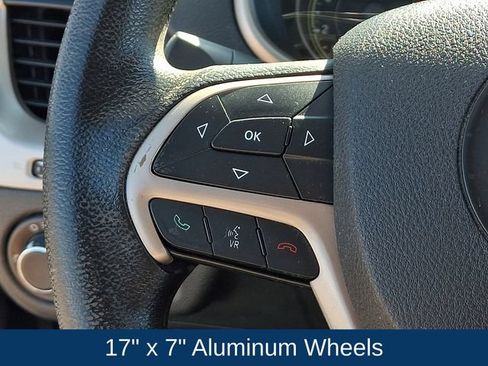 Used 2016 Jeep Cherokee Sport AWD/4WD image 7