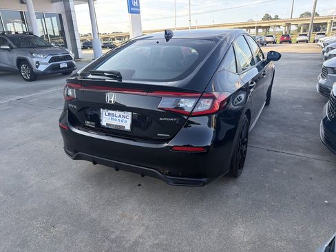 Certified 2025 Honda Civic Sport image 4