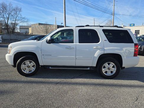 Used 2009 Chevrolet Tahoe LT image 7