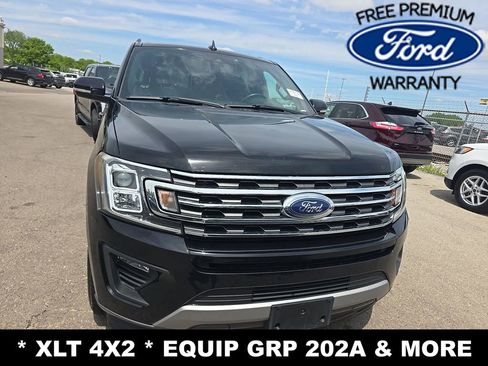 Used 2020 Ford Expedition XLT w/ Equipment Group 202A RWD image 2