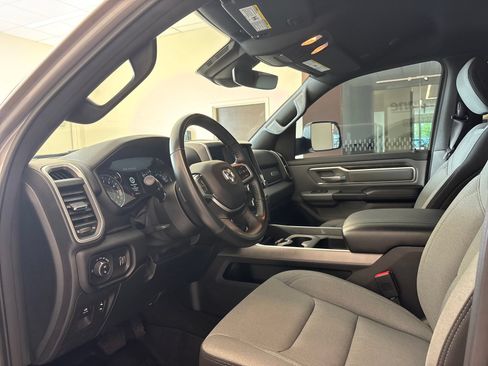 Used 2021 RAM 1500 Big Horn AWD/4WD image 13