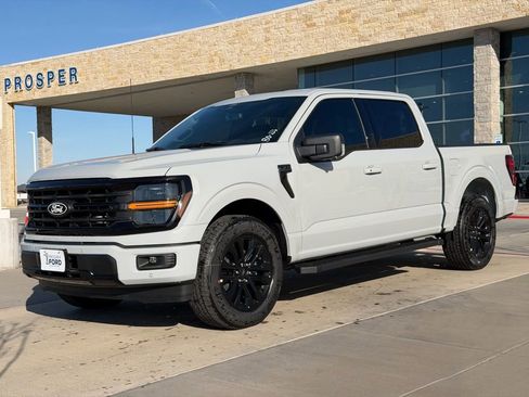 New 2026 Ford F150 XLT w/ Equipment Group 302A MID image 8