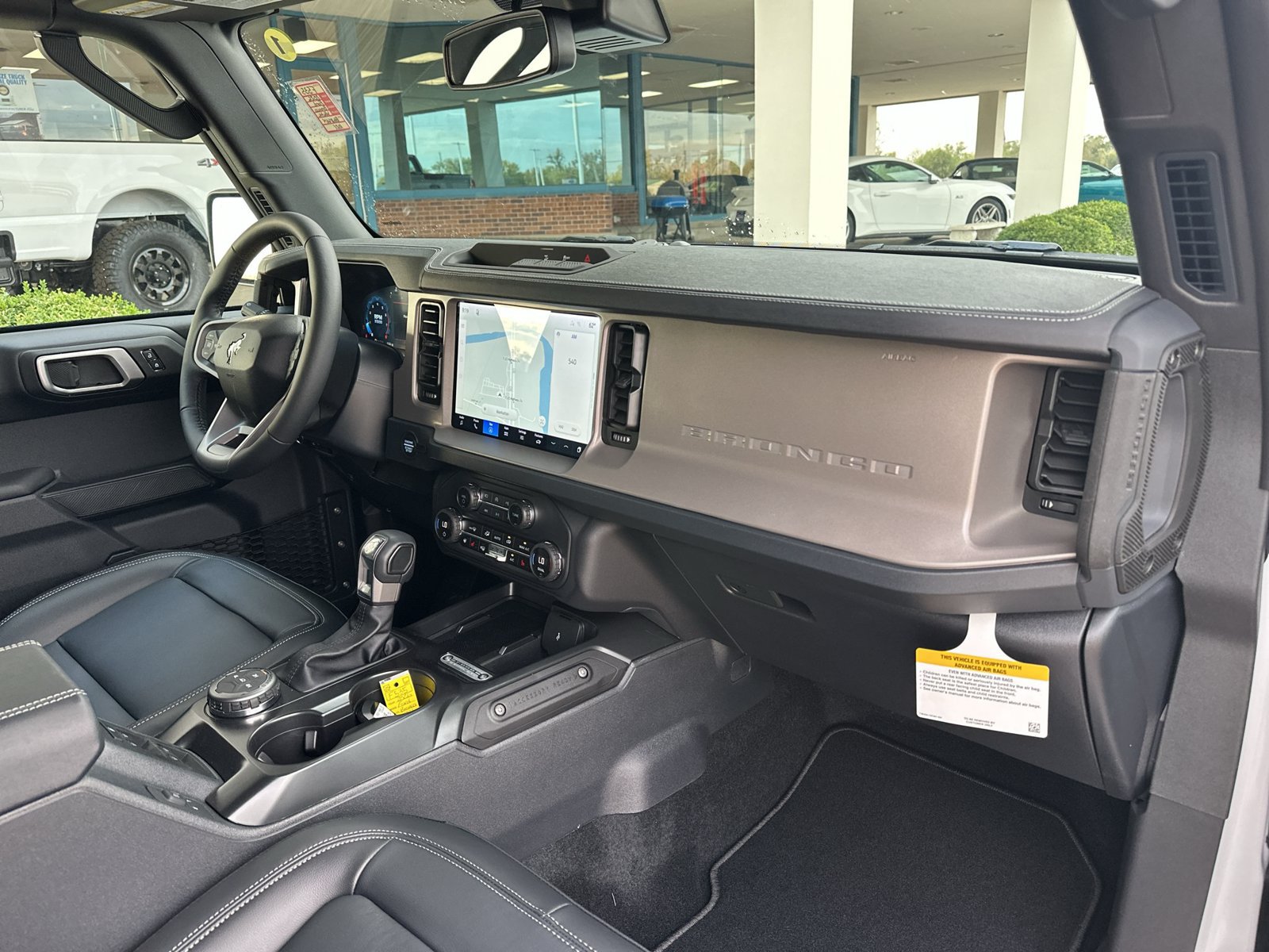 New 2026 Ford Bronco Outer Banks AWD/4WD image 5