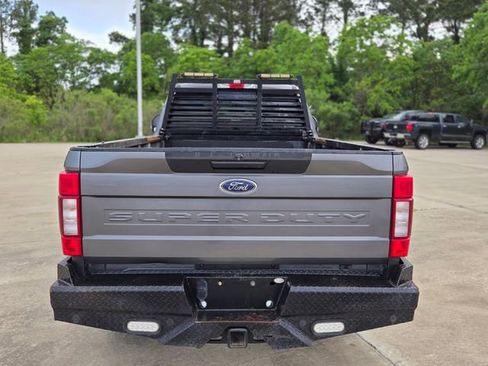 Used 2022 Ford F250 XLT w/ XLT Value Package AWD/4WD image 4