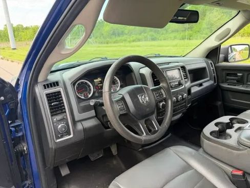 Used 2019 RAM 1500 Express AWD/4WD image 12