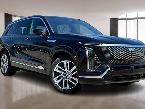 New 2026 Cadillac Vistiq Luxury image 2