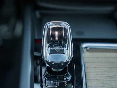 New 2026 Volvo XC60 B5 Plus w/ Climate Package image 26