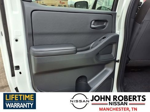 New 2026 Nissan Frontier SV image 9