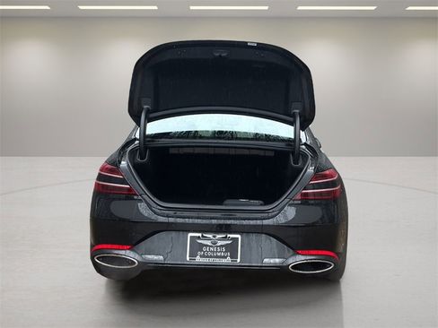 New 2026 Genesis G70 2.5T Prestige image 9