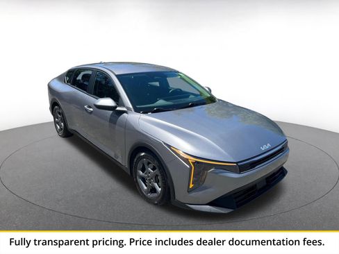 Used 2025 Kia K4 FWD image 1