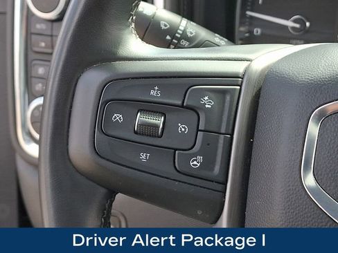 Used 2023 GMC Sierra 2500 Denali w/ Denali Black Diamond Edition image 7