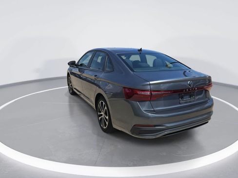 Used 2025 Volkswagen Jetta Sport FWD image 6