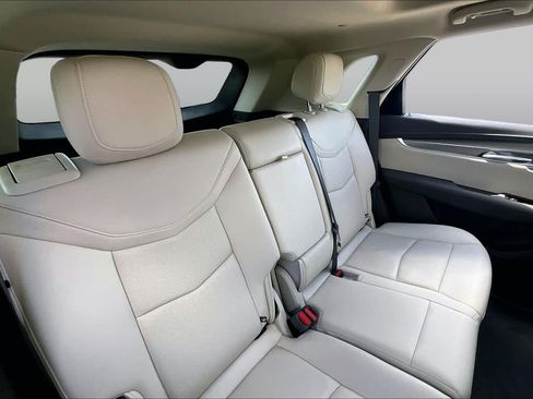 Used 2023 Cadillac XT5 Premium Luxury FWD image 19