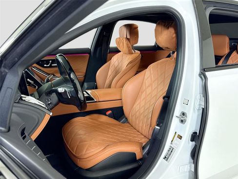 Used 2025 Mercedes-Benz S 580 S 580 * Factory Satin White * image 12