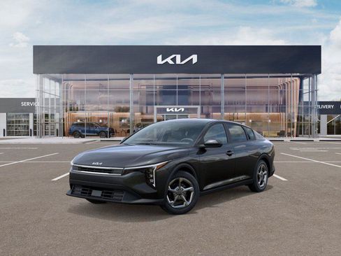 New 2026 Kia K4 FWD image 1