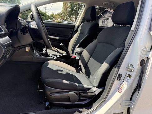 Used 2017 Subaru Crosstrek 2.0i AWD/4WD image 9