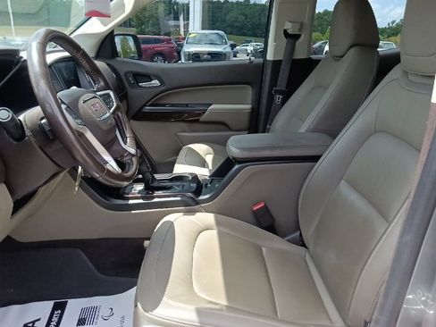 Used 2019 GMC Canyon SLT w/ Trailering Package AWD/4WD image 16