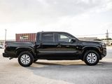 Used 2023 Nissan Frontier SV image 4