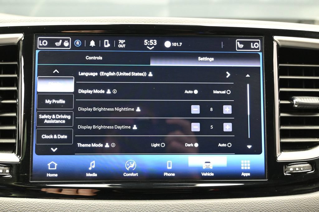 Used 2024 Chrysler Pacifica Touring-L FWD image 28