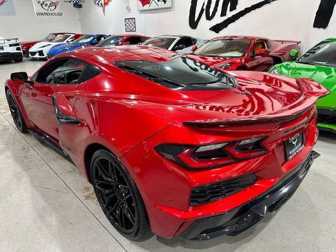Used 2024 Chevrolet Corvette Z06 RWD image 28