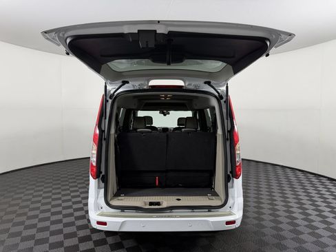 Used 2017 Ford Transit Connect Titanium FWD image 9