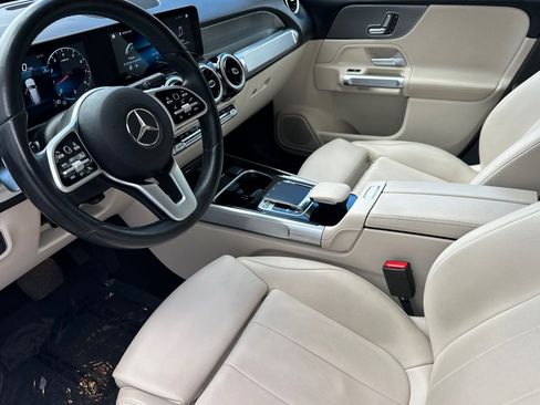 Used 2020 Mercedes-Benz GLB 250 image 10