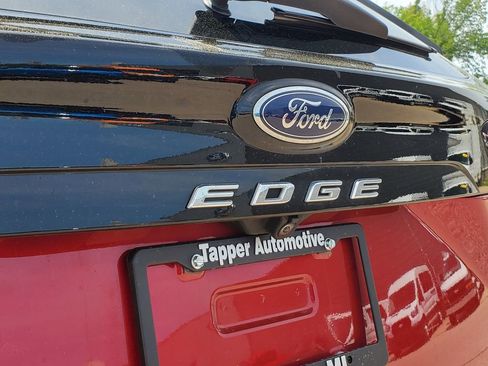 Used 2022 Ford Edge SEL w/ Convenience Package AWD/4WD image 7