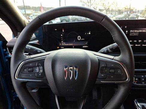 Used 2025 Buick Envista Sport Touring w/ Convenience I Package image 19