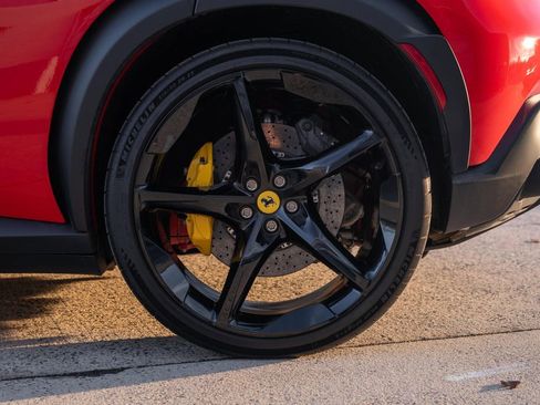 Certified 2025 Ferrari Purosangue image 18