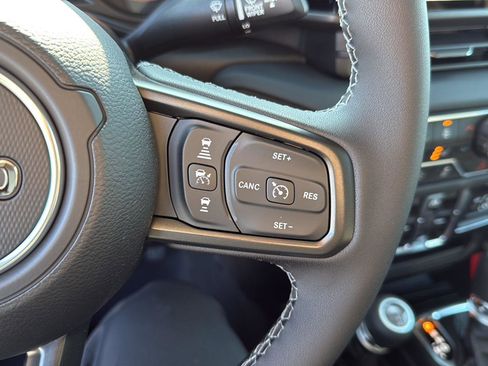 New 2026 Jeep Gladiator Sport image 15