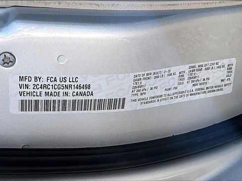 Used 2022 Chrysler Voyager LX image 36