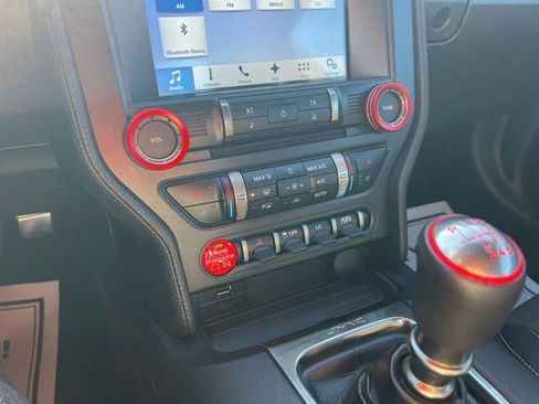 Used 2016 Ford Mustang Shelby GT350 w/ Technology Package image 28