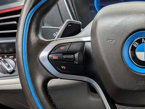 Used 2016 BMW i8 image 27