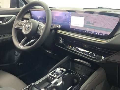 New 2026 Buick Envision Avenir image 9