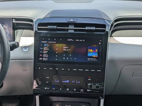 Certified 2023 Hyundai Tucson Limited AWD/4WD image 19