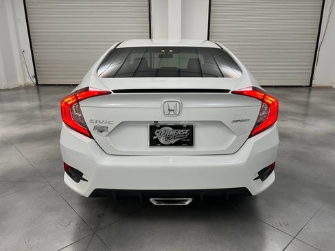 Used 2019 Honda Civic Sport image 8