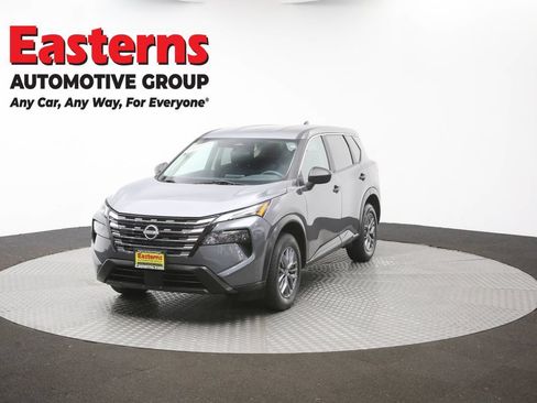 Used 2024 Nissan Rogue S AWD/4WD image 50