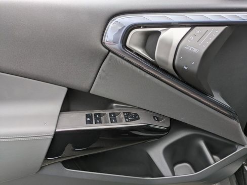New 2026 BMW X3 xDrive30 w/ Convenience Package image 11