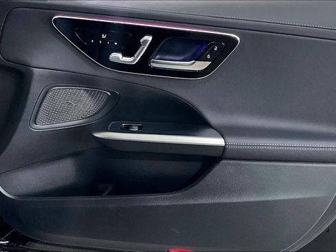 Used 2025 Mercedes-Benz C 300 4MATIC Sedan image 23