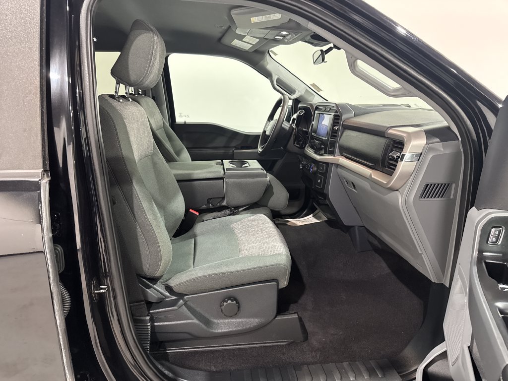 Used 2023 Ford F150 XLT AWD/4WD image 21