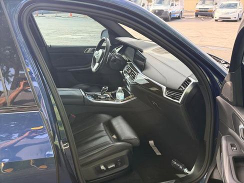 Used 2020 BMW X5 sDrive40i w/ M Sport Package RWD image 21