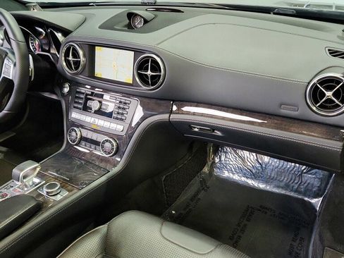 Used 2013 Mercedes-Benz SL 63 AMG image 19
