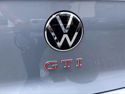Certified 2023 Volkswagen GTI SE FWD image 30