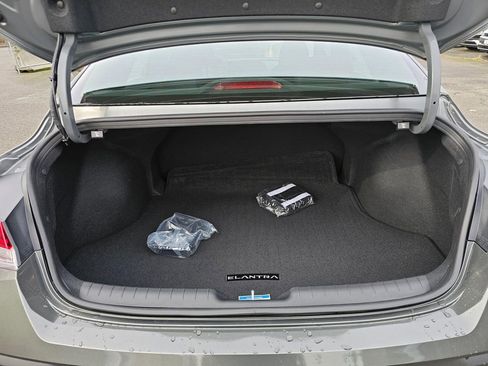 New 2026 Hyundai Elantra Sport image 12