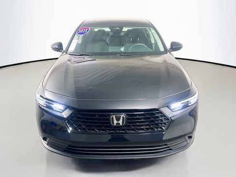 Used 2025 Honda Accord LX image 3