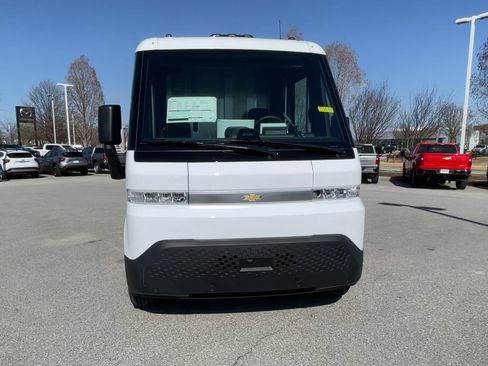 New 2025 Chevrolet Brightdrop 400 image 39