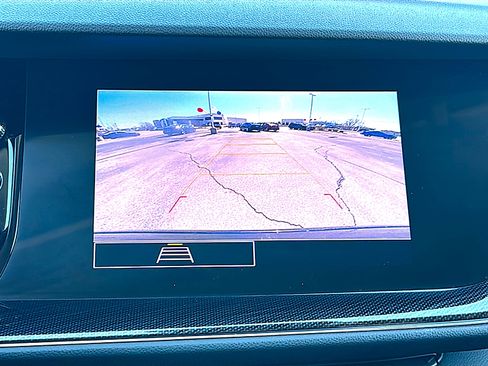 Used 2023 Buick Envision Preferred image 32