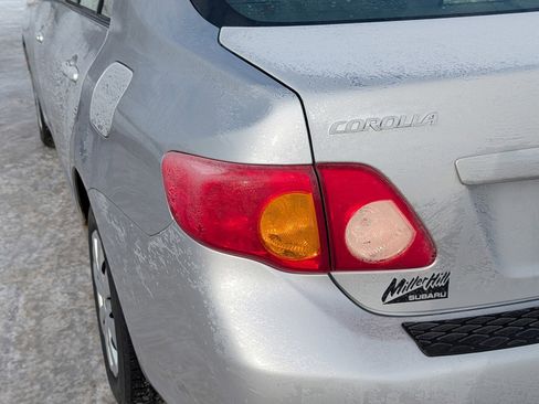 Used 2010 Toyota Corolla LE image 17